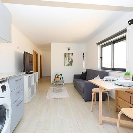 A62 - Cul De Sac Apartment In Lagos Exteriör bild