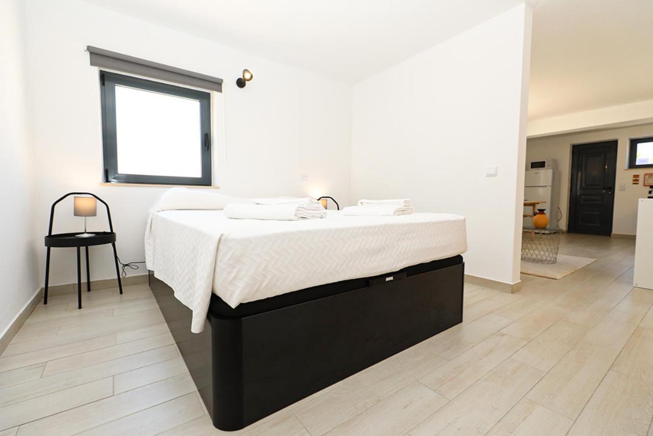 A62 - Cul De Sac Apartment In Lagos Exteriör bild