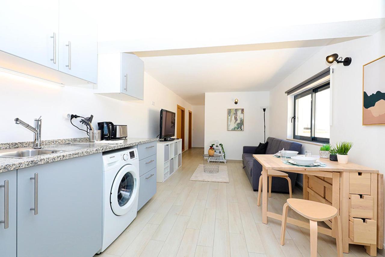 A62 - Cul De Sac Apartment In Lagos Exteriör bild