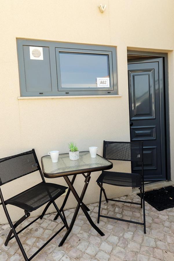 A62 - Cul De Sac Apartment In Lagos Exteriör bild